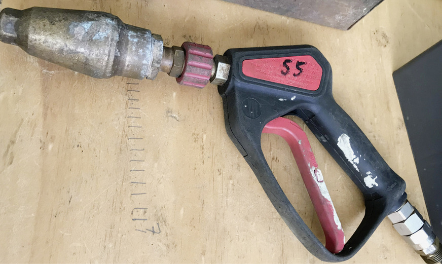 Abb.&nbsp;5:  Unterwasser-Hochdruckreiniger