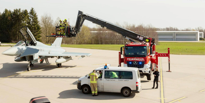 Abb. 5: Übung der Pilotenrettung