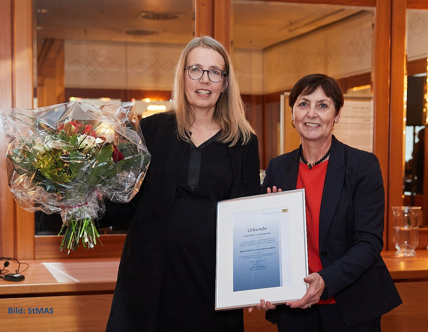 Dr. Med Alexia Lange Und Sonja Welling Sonja Kilo erhält den Bayerischen Preis für Arbeitsmedizin