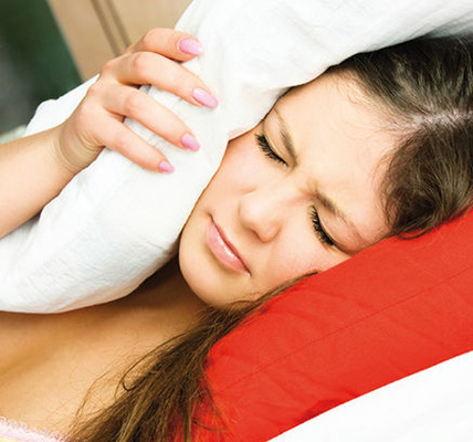 <p>
Lärmbedingte Schlafstörungen können die Konzentrationsfähigkeit beeinträchtigen
</p> - © © Hemera/Thinkstock

