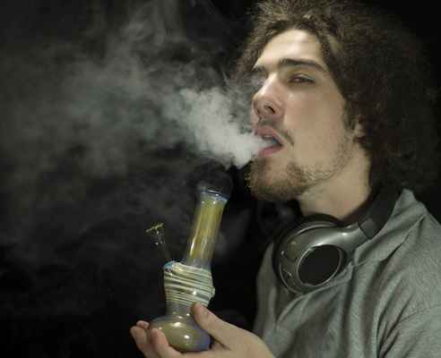 <p>
</p>

<p>
Cannabismissbrauch kann mit der Ausbildung psychiatirscher Störungen in Zusammenhang stehen
</p> - ©  petdcat/Thinkstock

