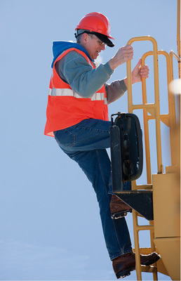 



Beschäftigte mit Herz-Kreislauf-Erkrankungen sind v. a. bei schweren körperlichen oder gefährlichen Arbeiten eingeschränkt
