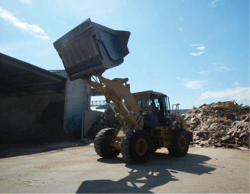 
 Abb. 3: 
 Radlader. Quelle: BG Verkehr, 2014
