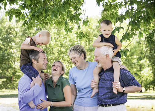 



Die Stärkung von Prävention und Gesundheitsförderung ist nicht nur für die individuelle Lebensqualität, sondern auch zur ökonomischen Stabilisierung unserer Gesellschaft und unseres Gesundheitswesens unverzichtbar

