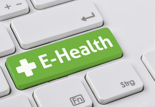 



Durch Einsatz digitaler Verfahren können künftig verstärkt medizinische Leistungen der Gesundheitsversorgung wie Diagnostik, Therapie, Rehabilitation und Prävention sowie ärztliche Beratung über räumliche Entfernungen hinweg erbracht werden
