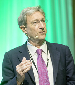 
Dr. Walter Eichendorf (stv. Hauptgeschäftsführer DGUV) stellte die „Die neue Präventionskampagne der DGUV“ vor
