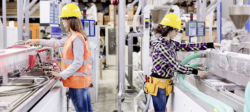 
Langes Stehen wirkt sich nachteilig auf den Körper aus und führt häufig zu verstärkten Rücken- und Fußschmerzen



