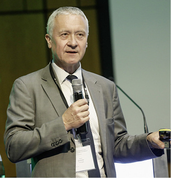 
Prof. Dr. med. Hans Drexler stellte eindrucksvolle Beispiele zum Thema „Telemedizin: Modell für die Arbeitsmedizin der Zukunft?“ vor
