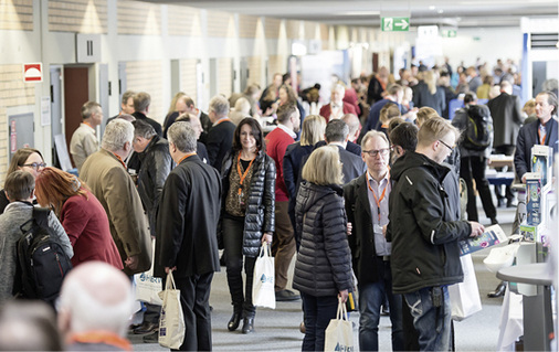 <p>
</p>

<p>
Auf über 250 Quadratmetern präsentierten sich Unternehmen und Organisationen bei der Industrieausstellung
</p> - © Foto: DGAUM

