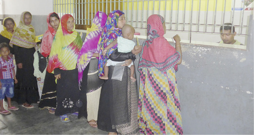 
 Abb. 2: 
 Registrierung im Medical Centre for the Poorest of the Poor
