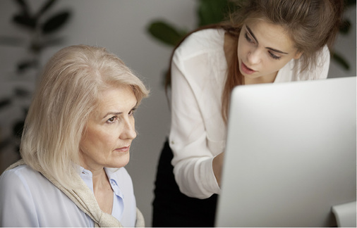 



Eine einmal gewährte Berufsunfähigkeit kann nach einiger Zeit erneut gutachterlich überprüft werden, um einem Versicherten ggf. wieder die Ausübung einer Tätigkeit zu ermöglichen
