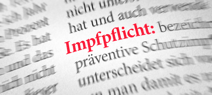 Wörterbuch mit dem Begriff Impfpflicht