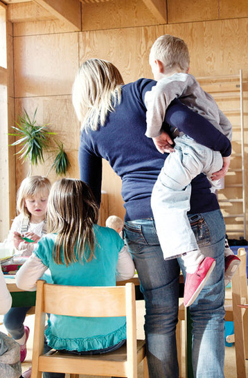 
Unser Rücken wird im Alltag oft unbewusst stark belastet
