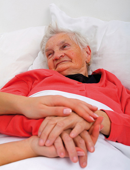 



Bei häuslicher Pflege sind einige Tätigkeiten der Schutzstufe 1, viele jedoch der Schutzstufe 2 zuzuordnen
