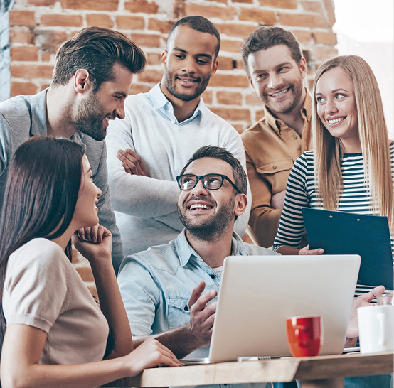 



In der Arbeitswelt 4.0 werden die Arbeitsplätze zu Lebensräumen, an denen Menschen sinnstiftende Arbeit und persönlichkeitsförderliche soziale Beziehungen vorfinden
