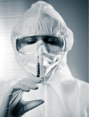 
Das behandelnde Personal muss mit der richtigen Anwendung der PSA vertraut sein



