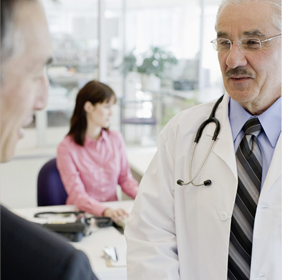 
Im Rahmen des BEM und vor allem bei der stufenweisen Wiedereingliederung spielt der Betriebsarzt eine entscheidende Rolle



