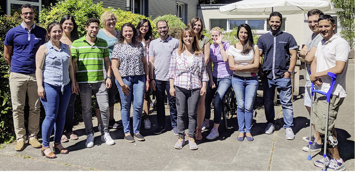 
Ärzte bei der Vorbereitung auf die Kenntnisprüfung im mibeg-Institut Medizin



