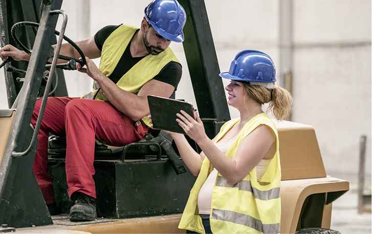 



Die Regeln und Erkenntnisse des Ausschusses für Mutterschutz tragen dazu bei, Frauen in der Schwangerschaft und Stillzeit eine verantwortbare Teilhabe am Erwerbsleben zu ermöglichen

