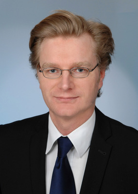 Priv.-Doz. Dr. rer. pol. Roman Soucek