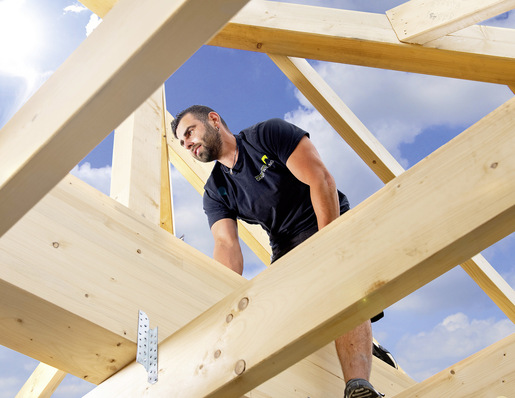 In Deutschland arbeiten neuen Schätzungen zufolge rund 7,2 Millionen Beschäftigte im Freien und sind der Sonnenstrahlung ausgesetzt. Besonders sensible Stellen sind die Nase, Ohren und Unterlippe, aber auch Nacken und Hände