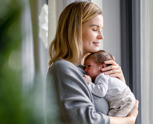Das Mutterschutzrecht gilt in zeitlich abgrenzbaren Zeiträumen in rechtlicher Hinsicht auch für die Zeit nach der Entbindung, das heißt, es existieren Schutzfristen nach der Entbindung