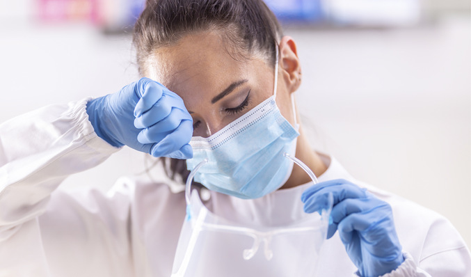 Die konsequente Umsetzung von Hitzeschutzkonzepten in Gesundheitseinrichtungen ist ein wichtiger Schritt zum Schutz der Mitarbeitenden