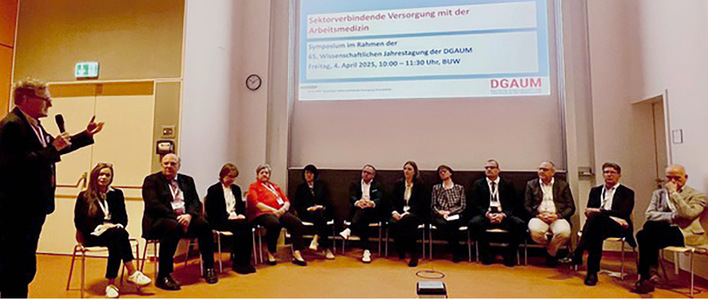 Symposium zum Thema „Sektorverbindende Versorgung mit der Arbeitsmedizin“