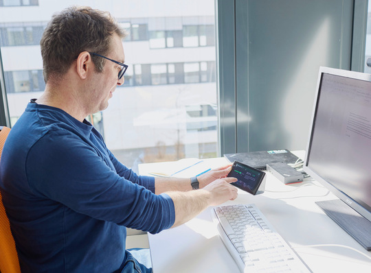 Abb. 1:    KICO – Risk Assessment revolutioniert mit Hilfe von KI den Prozess der Gefährdungsbeurteilung (GB) an Bildschirmarbeitsplätzen