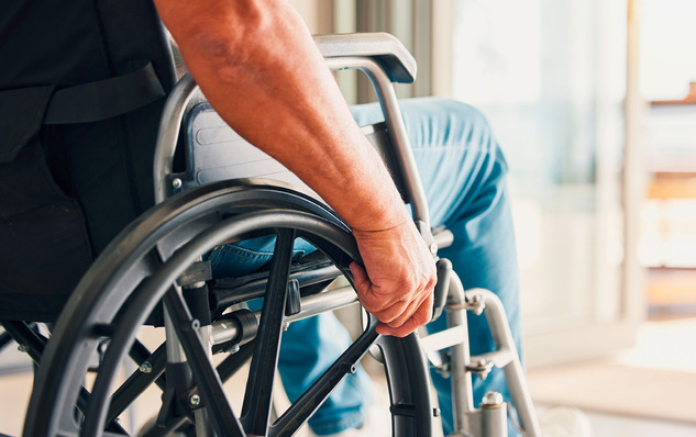 Bei durch Arbeits- oder Wegeunfall querschnittgelähmten Patientinnen und Patienten muss das Auftreten eines Harnblasenkarzinoms als Verschlimmerung gemeldet werden