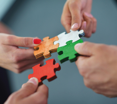 



Die Zusammenarbeit aller relevanten Akteure ist wichtiger Bestandteil der Suchtberatung im Betrieb
