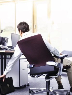 Der mit höchsten internationalen Auszeichnungen dekorierte Bürostuhl ON hat schon 2010 mit der Trimension® die neue Generation 3D-dynamischer Bürostühle begründet, die sich mittlerweile schon über 500.000fach bewähren.